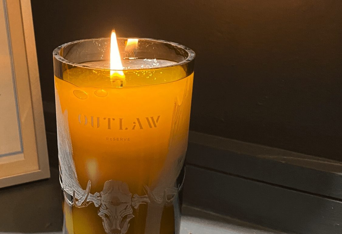 Lindsay Arnold founded and began Quincy Candle Co. in December 2020.