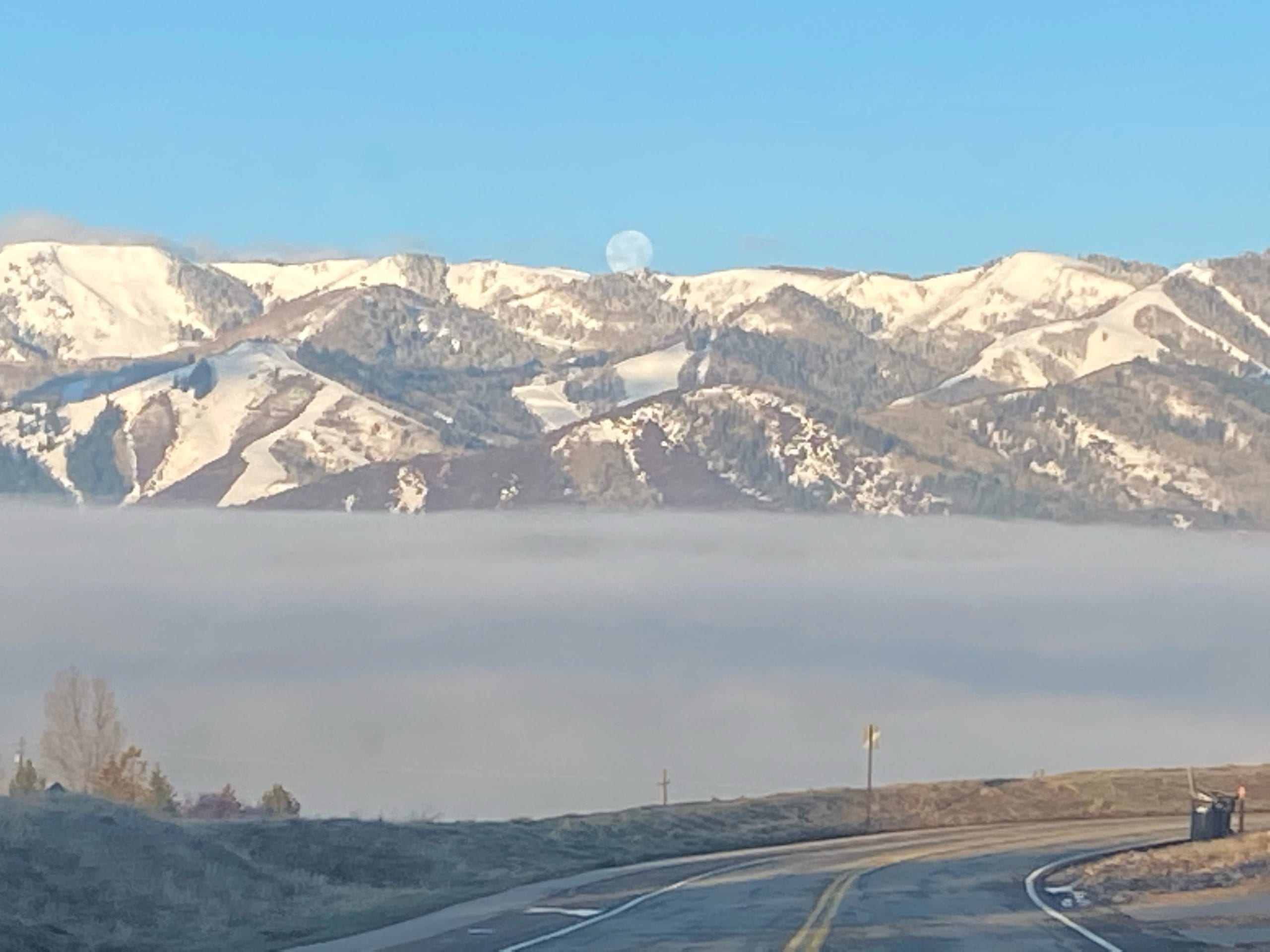 Mountain morning moonrise April 28.