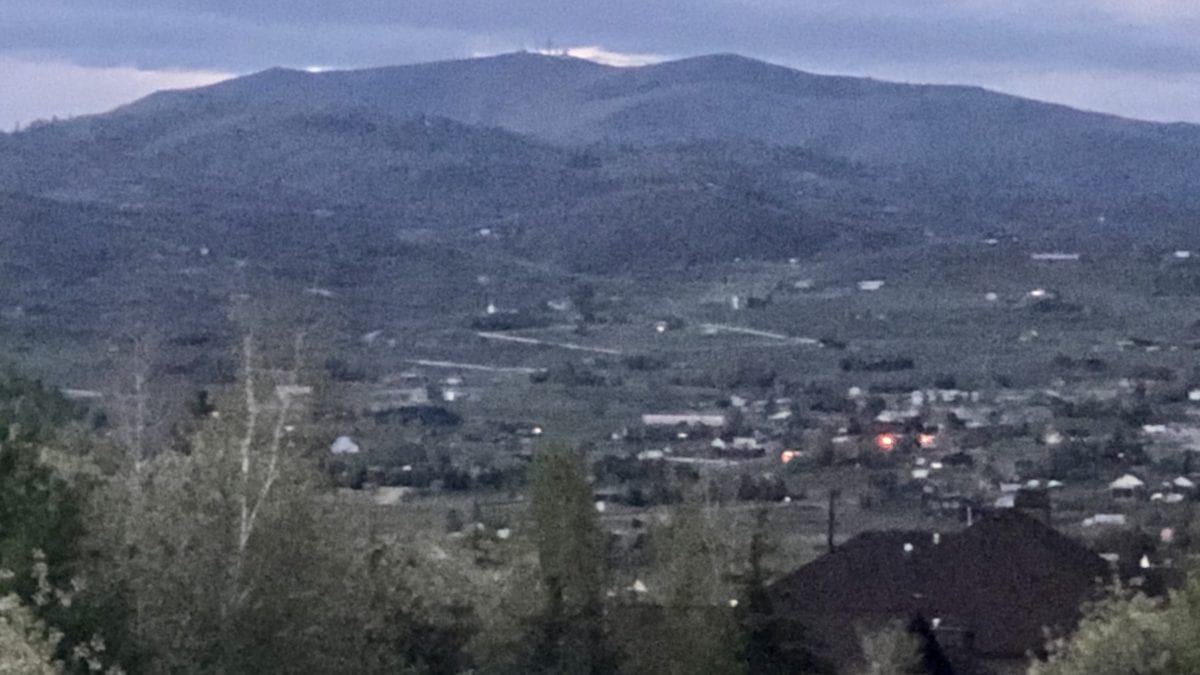 Last night's scene where former Utah Jazz player, Mark Eaton passed away. The flashing lights visible in the lower right from the multiple emergency response vehicles last night in Silver Creek, Park City, UT.