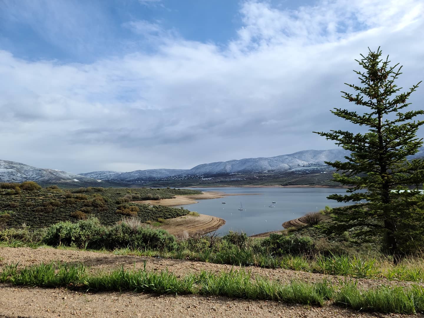 Jordanelle Reservoir at low capacity.