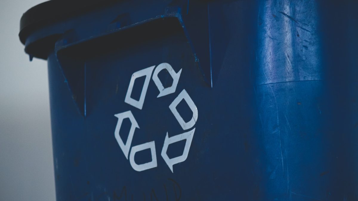 Recycle Utah is a nonprofit, 501(c)(3) organization that has served residents of Summit County since 1991.