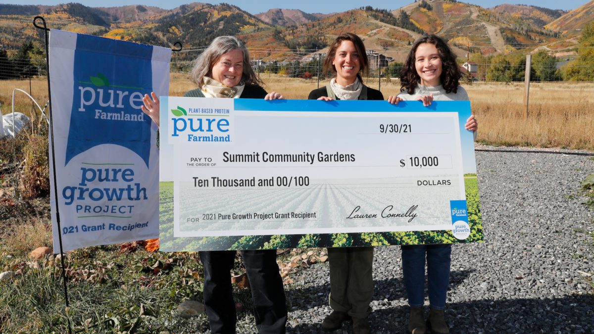(Left to right) Summit Community Gardens Board President Kelly Vendetti, Garden Director Natalie McHale, and Program Manager Carmen Bachofen.