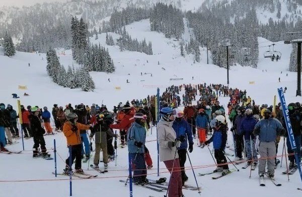 Crowds at Stevens Pass in Washington.