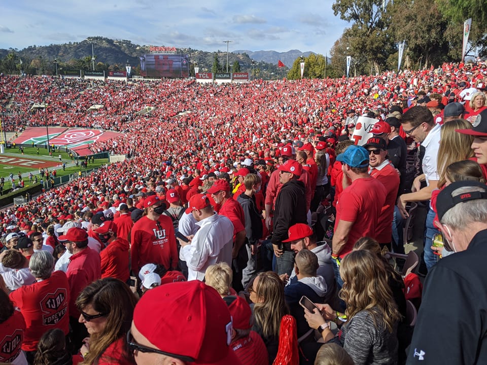 Utes up 35 21 at halftime in the Rose Bowl against Ohio State