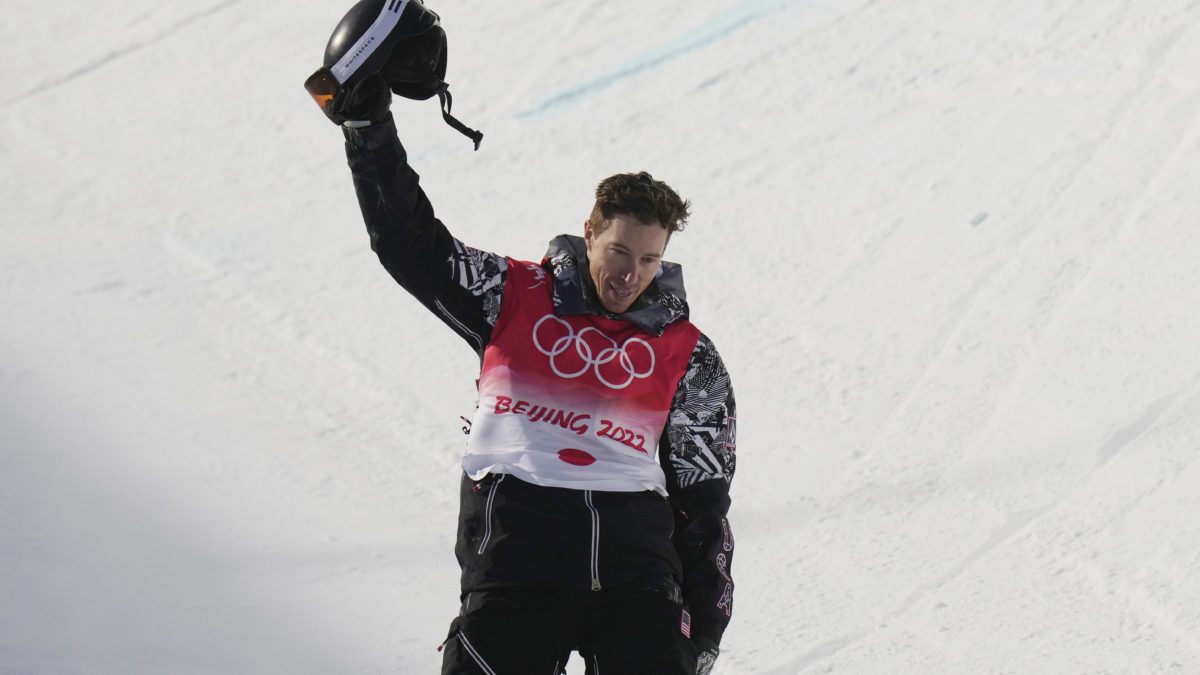 Shaun White (USA) competing in the Snowboard Halfpipe finals at