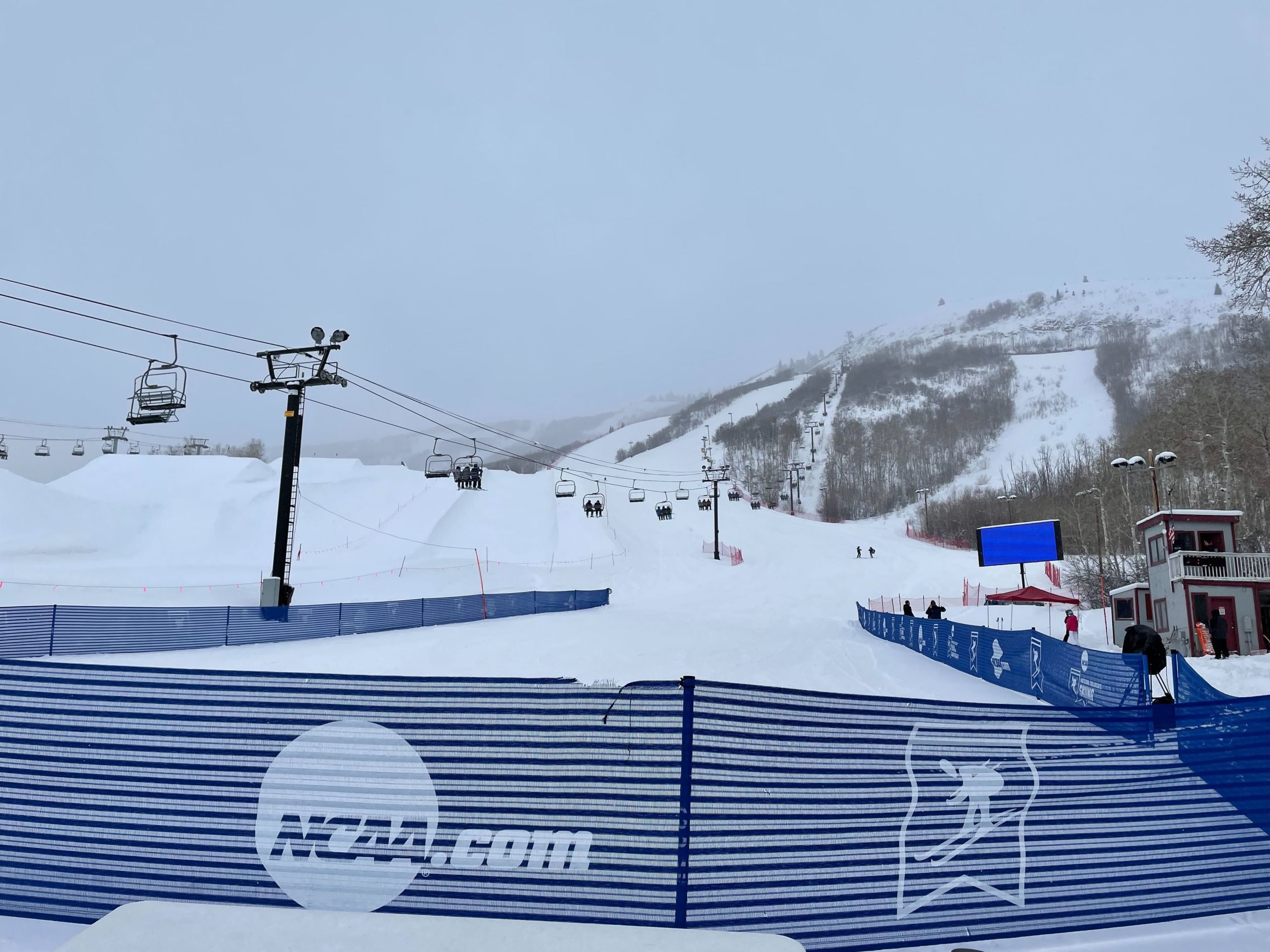 After a considerable amount of snow and powder dumped overnight, the NCAA's Skiing National Championship Alpine races at Park City Mountain Resort have been delayed to Thursday due to the slope conditions.