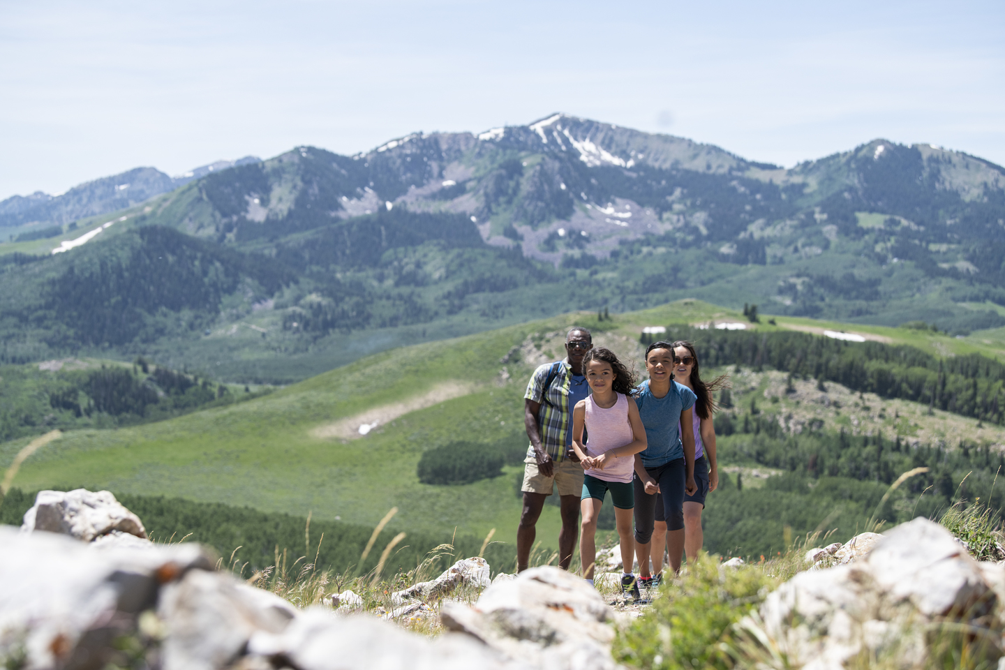 In light of the management of the pandemic, the Chamber/Bureau revamps its 'On The Right Trail' program.