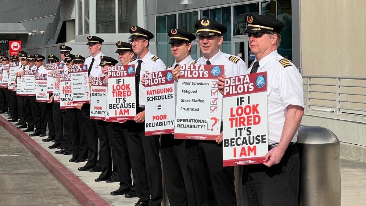Delta pilots picketing outside of LAX in late March.