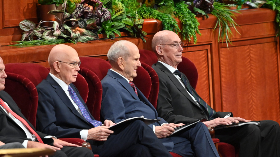 President Dallin H. Oaks (left), President Russell M. Nelson (center), and President Henry B. Eyring (right) prior to the Saturday morning session of general conference in Salt Lake City in April 2022.