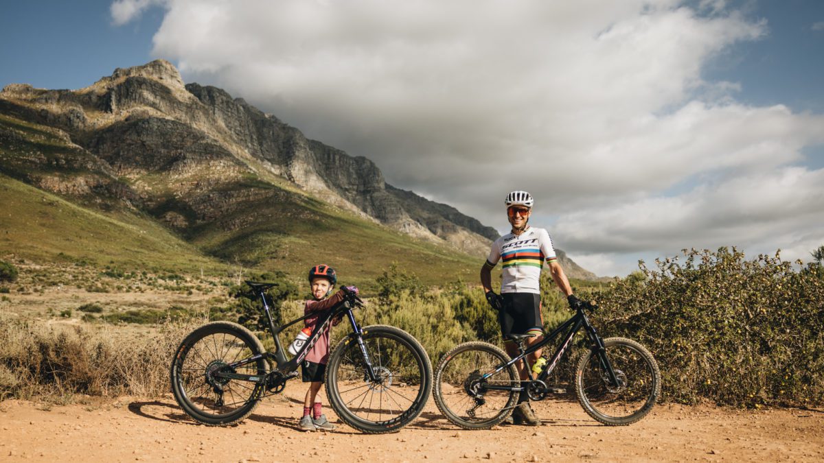 World Champ rider for SCOTT Sports Nino Schurter brings daughter Lisa along for some quality time on the trails.