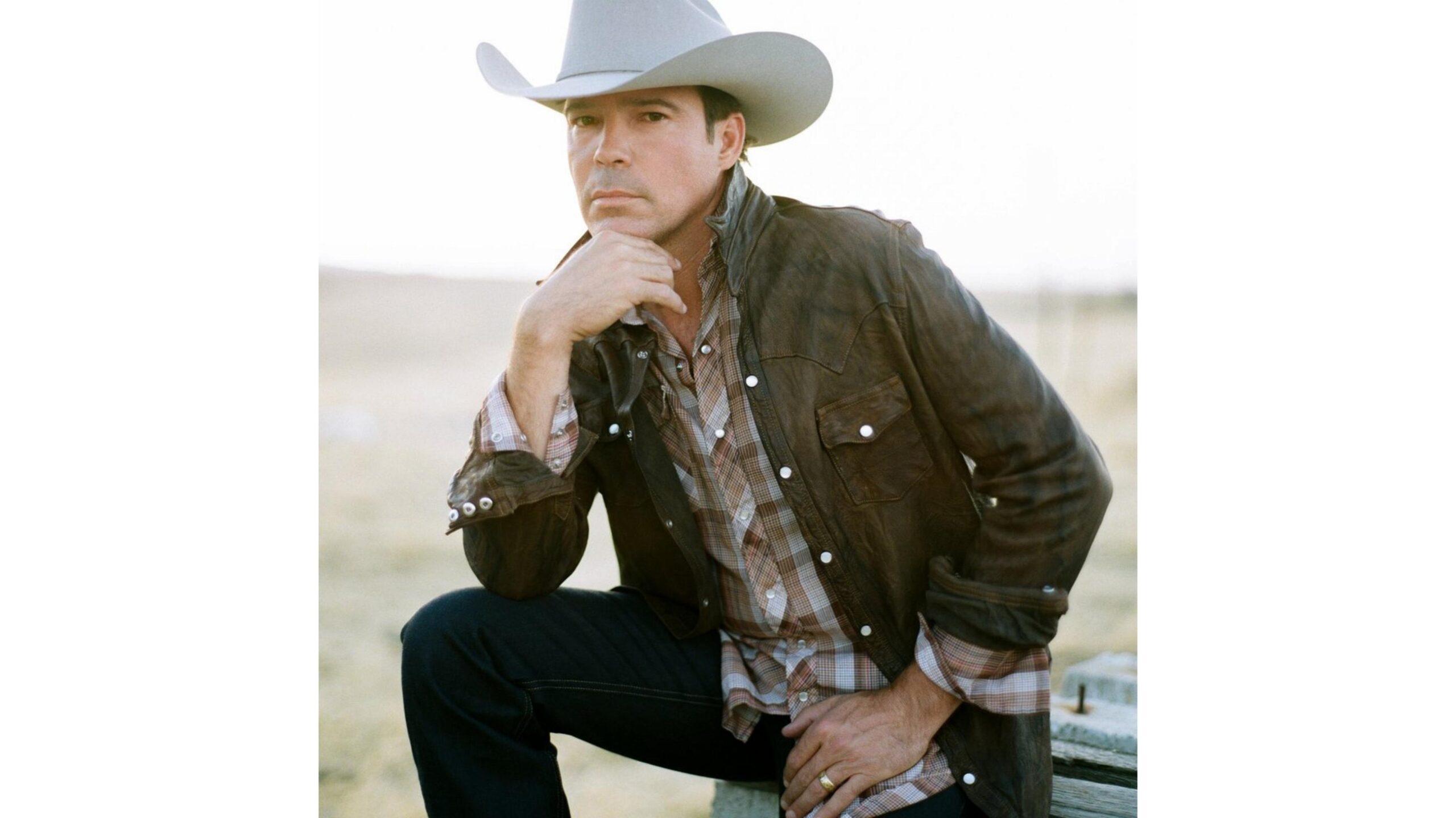 Clay Walker will be in Park City on Wednesday, July 13.