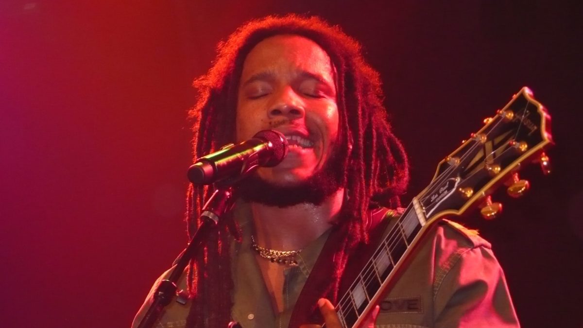 Stephen Marley performing in Vancouver.