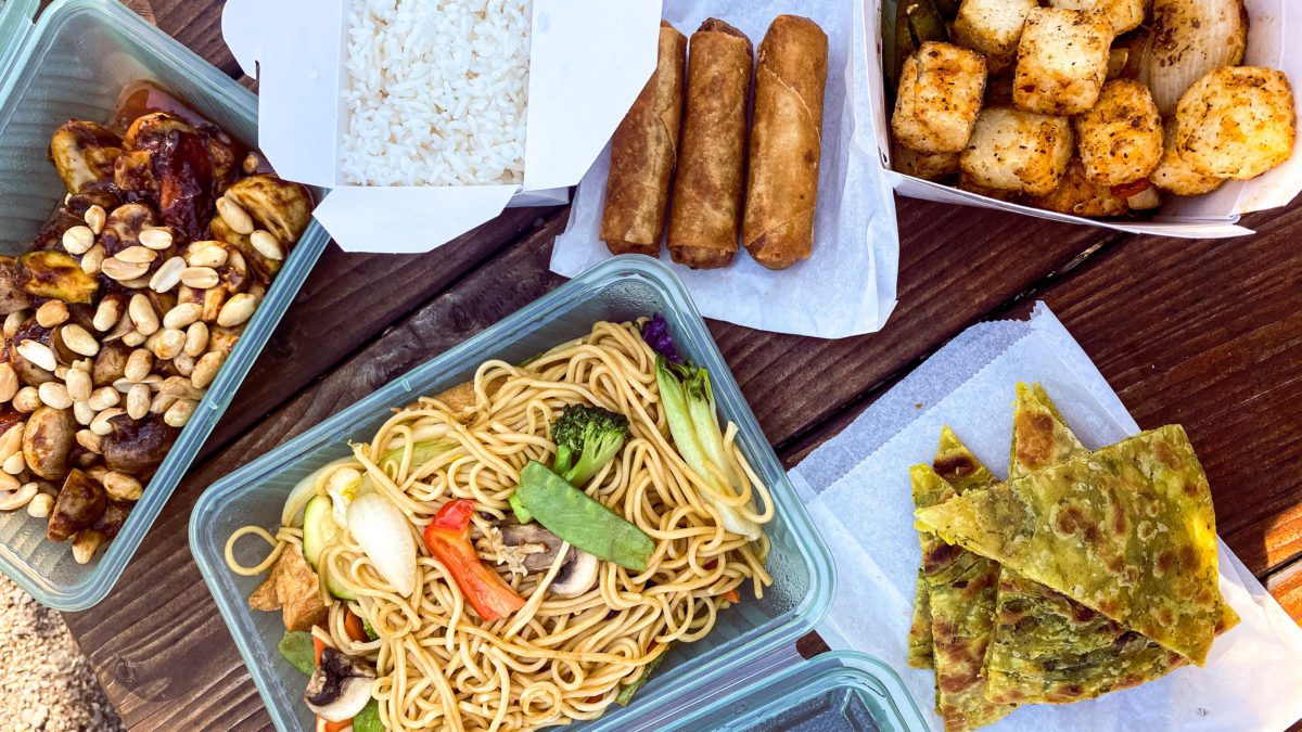 This subscription-based initiative creates a closed-loop solution providing a reusable alternative to single-use take-out containers.
