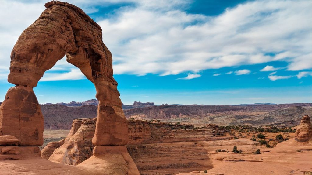 Arches National Park drops timed-entry reservations for 2026 - TownLift