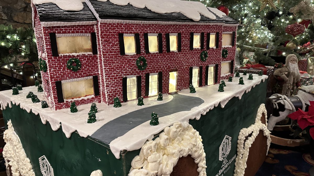 Stein Lodge's 2022 McCallister Gingerbread House.