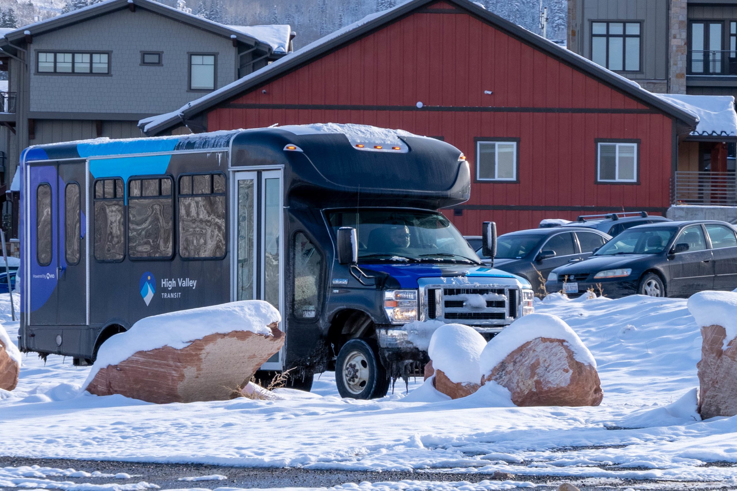 High Valley Transit leaving Canyons Village.