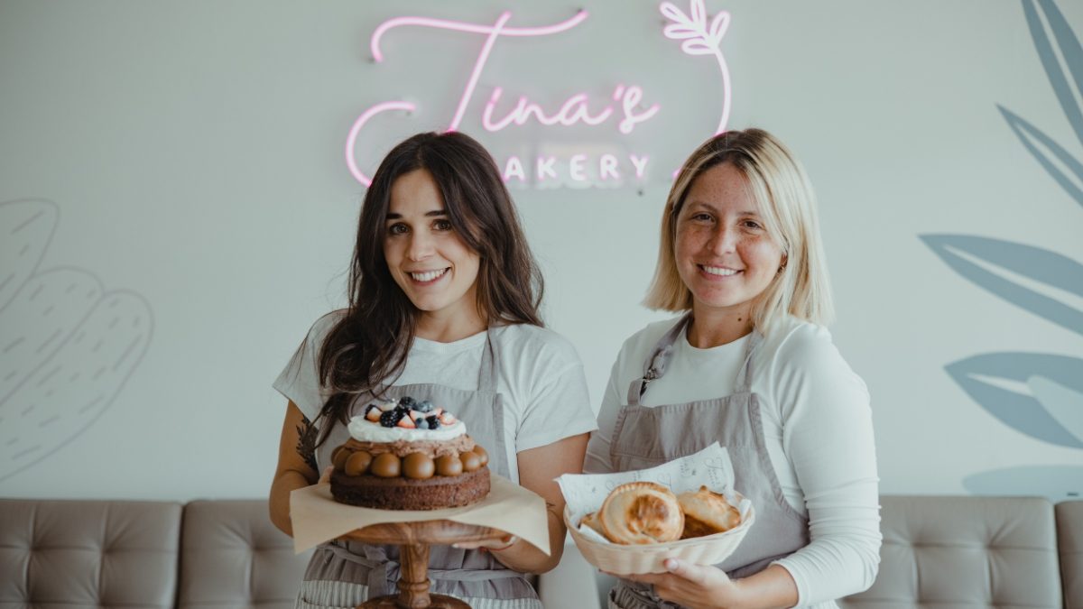Tina's Bakery owners, Valentina Udabe and Agostina Alvarez.