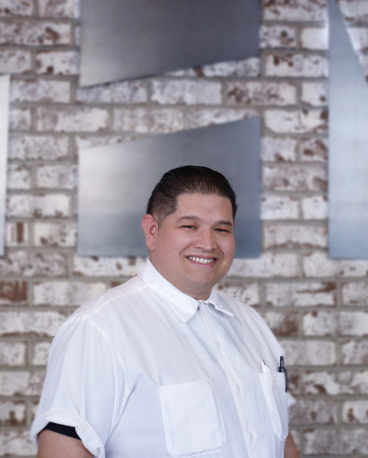 Local restaurant Hearth and Hill named Eric Diaz as its new executive chef.