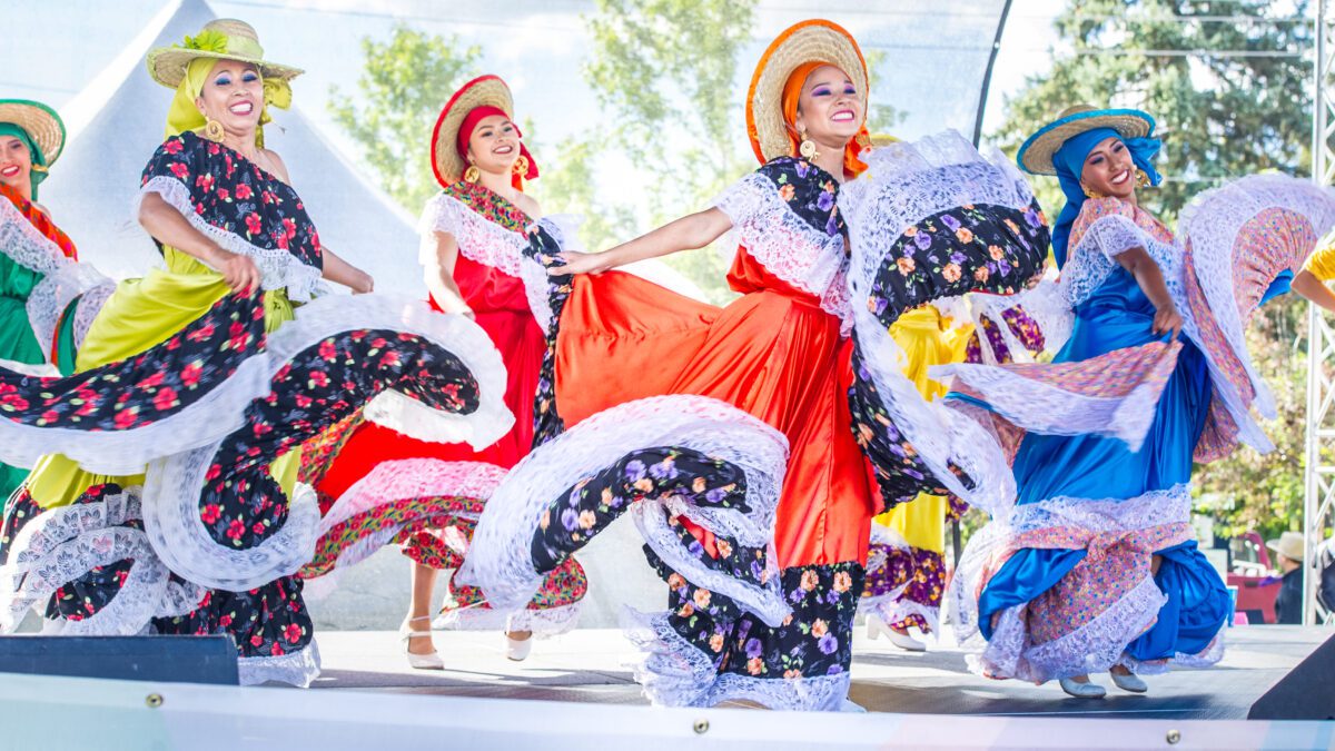 Latino Arts Festival celebrates the Latino and Hispanic cultures of Perú, Mexico, Chile, Brazil, Colombia, Argentina, and others.