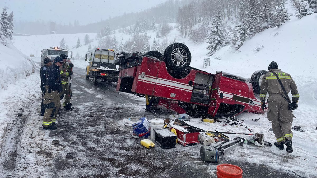 Single Vehicle Rollover On Sr 224 Causes Fuel Spill Townlift Park