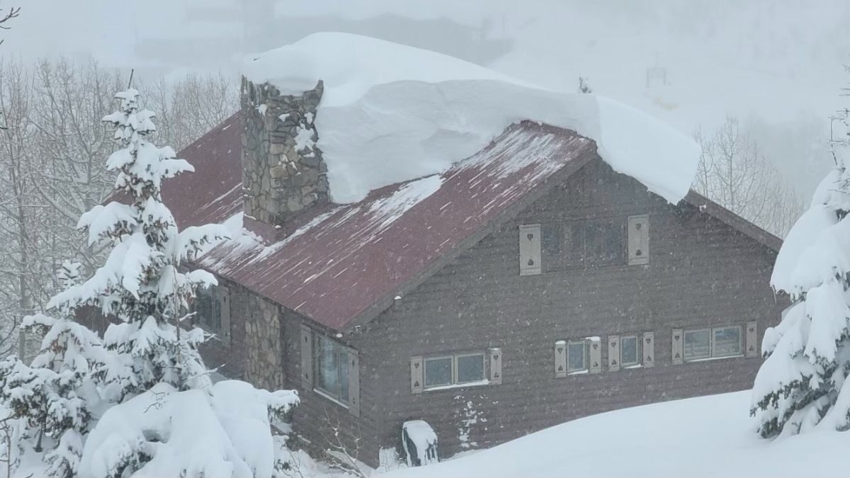 The Utah Avalanche Center has warned residents of mountain communities to be wary of roof avalanches.