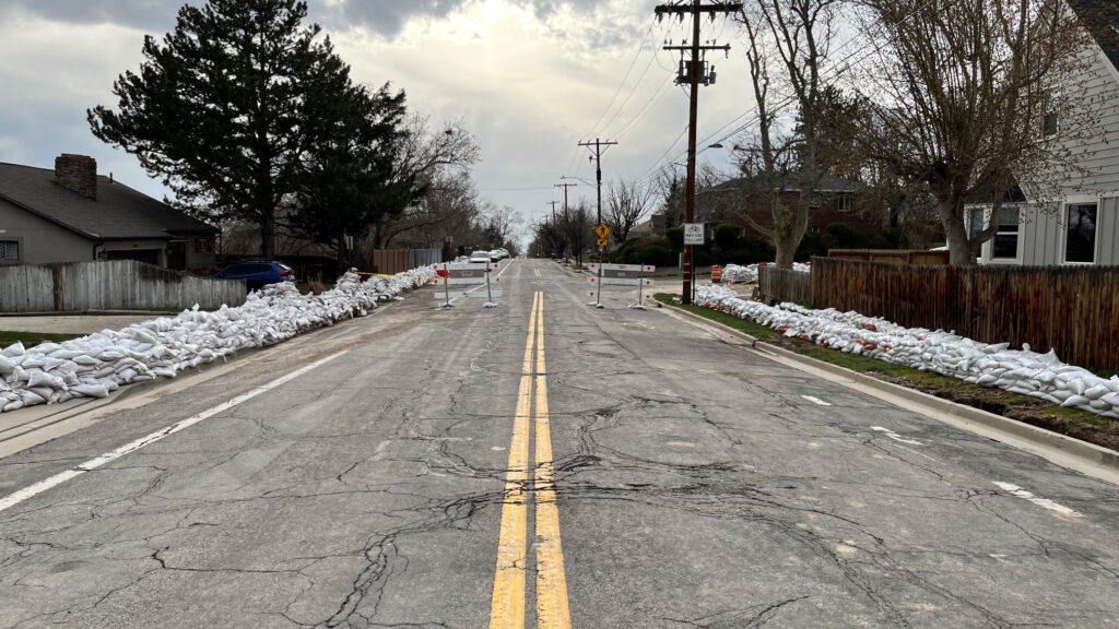 Community comes together to battle flooding in Salt Lake City's