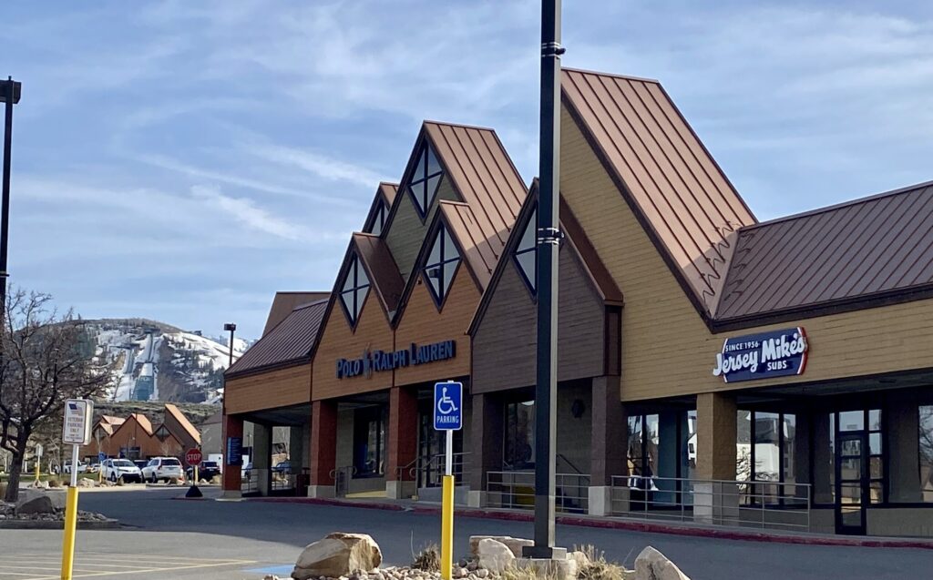 Chipotle Mexican Grill and Jersey Mike's to open at Park City Outlet