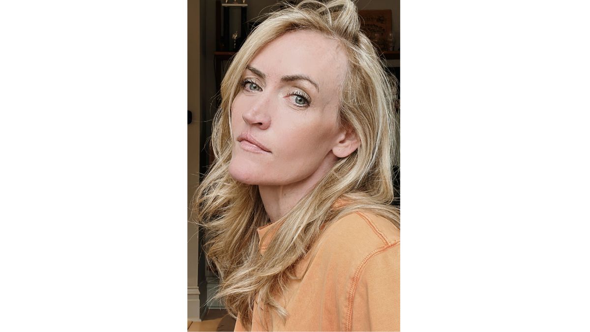 This image released by Peter Ashdown shows a selfie of mommy blogger Heather Armstrong in Salt Lake City on April 1, 2023. Armstrong, died by suicide, her boyfriend Pete Ashdown told The Associated Press, saying he found her Tuesday night, May 9, 2023, at their Salt Lake City home. She was 47. She laid bare her struggles as a mother and her battles with depression and alcoholism on her site Dooce.com and on social media.