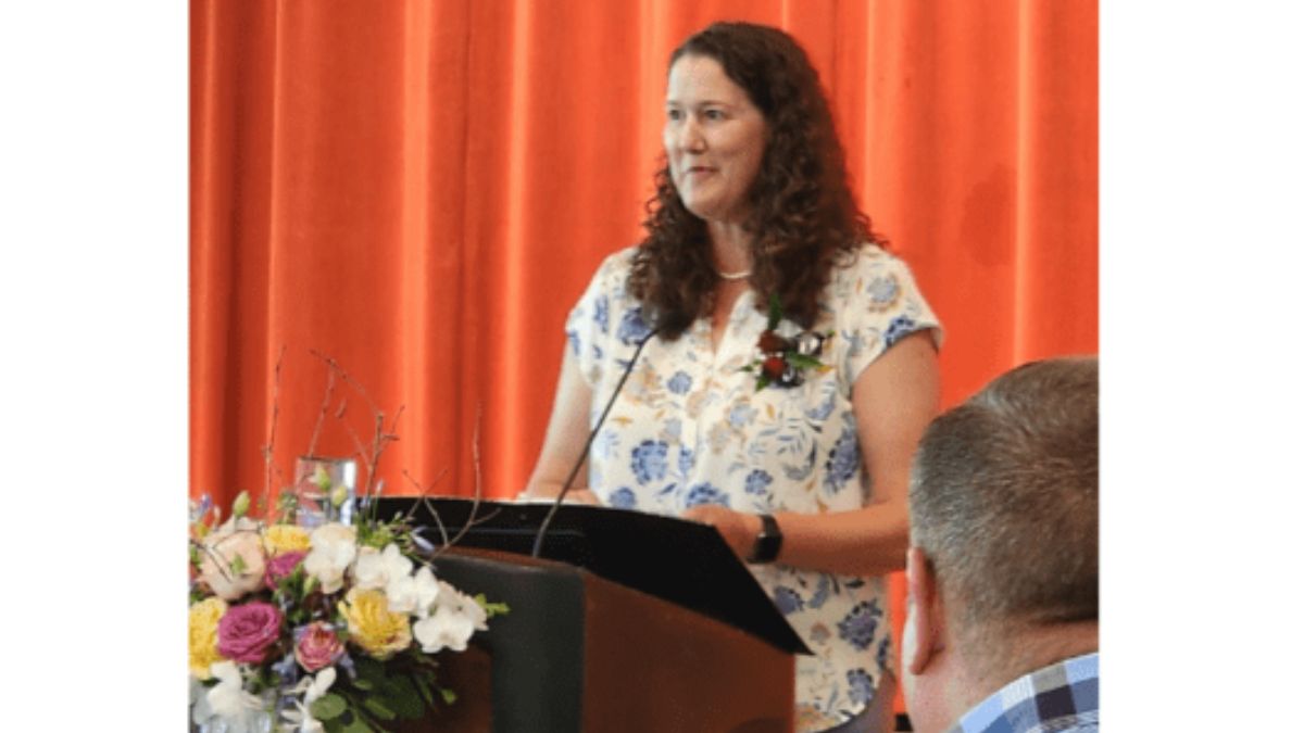 Lara Rude, EHMS media specialist, wins Excellence in Teaching Award.