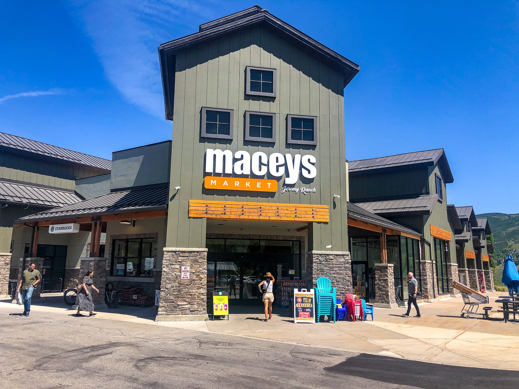 Fresh Market has been rebranded as Macey's Market Jeremy Ranch.