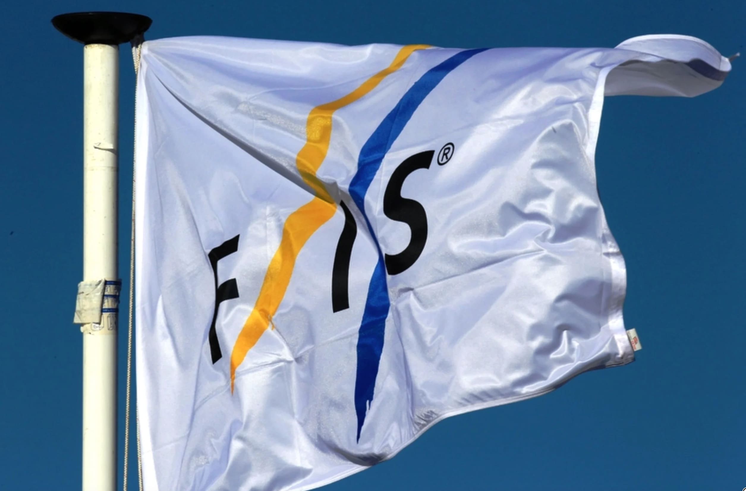 The International Ski and Snowboard Federation (FIS)