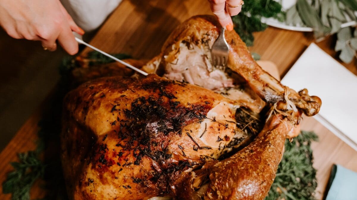 Whether you're creating a feast or taking it easy this year, here's what local restaurants have planned for Thanksgiving.