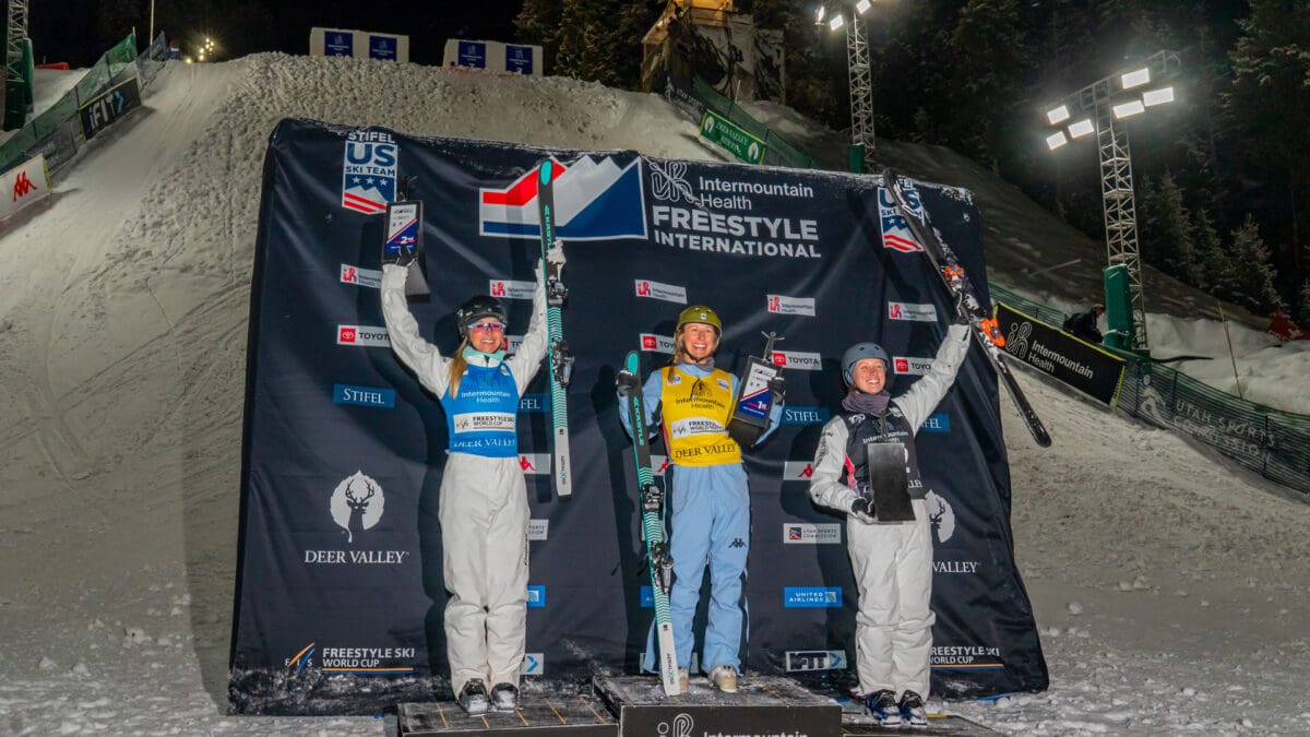 Winter Vinecki (USA) won first place in the Deer Valley FIS Frestyle World Cup Aerials Competition. Danielle Scott (AUS) took second and Abbey Willcox (AUS) placed third.