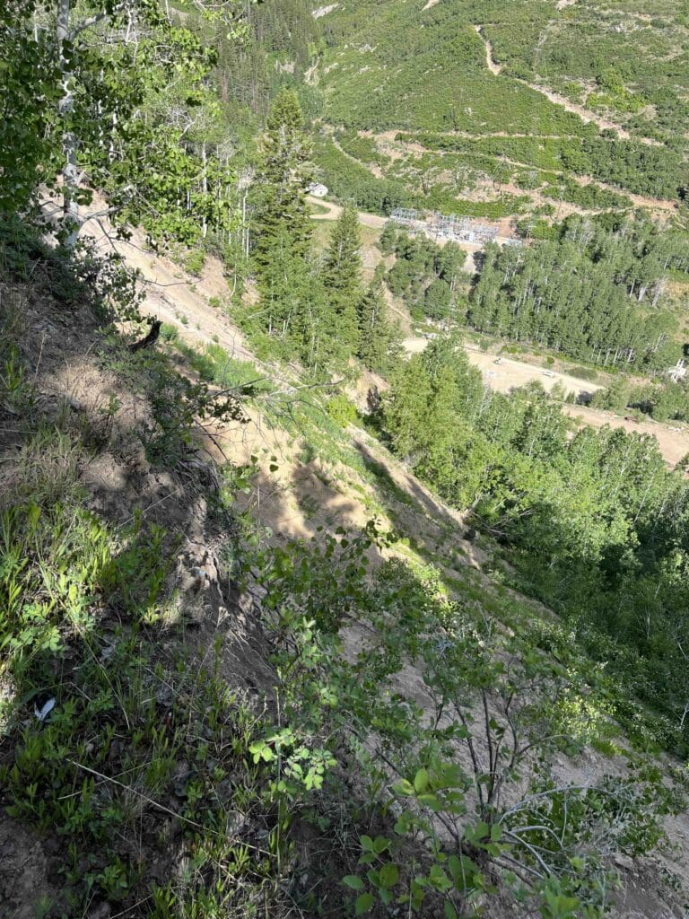 What's left after the landslide that took place in the 1960's. Look closely at the bottom to see the remnants of the administrator's house.