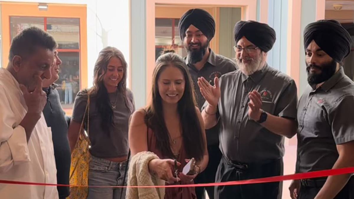 Mumbai House officially opened their Main Street location Wednesday, June 5.