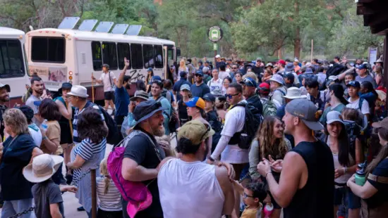 Shuttle lines at the Temple of Sinawava during the 2023 Fourth of July weekend.