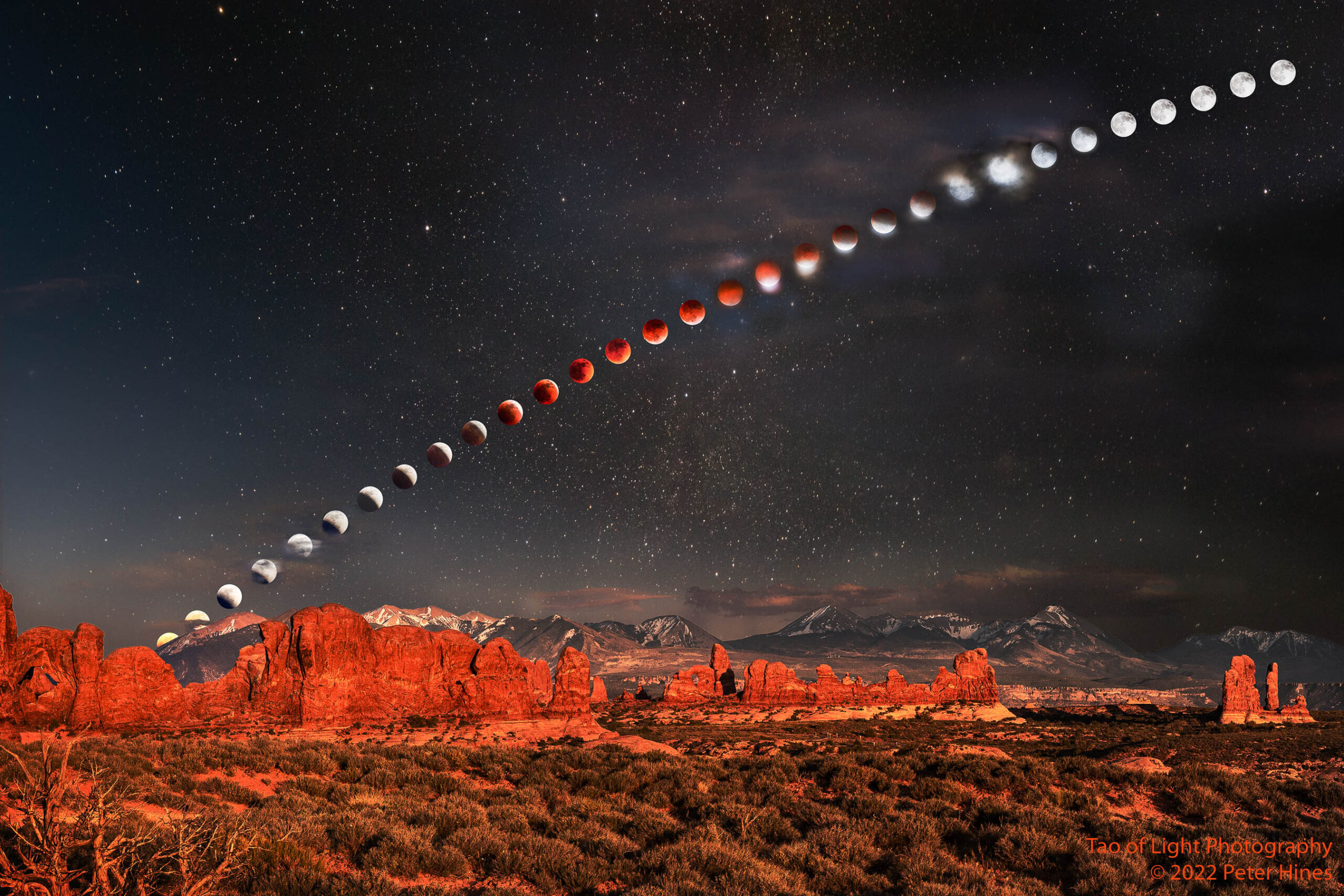 Super Flower Blood Moon Over Arches by Peter Hines - Courtesy of Wasatch Back Art Festival