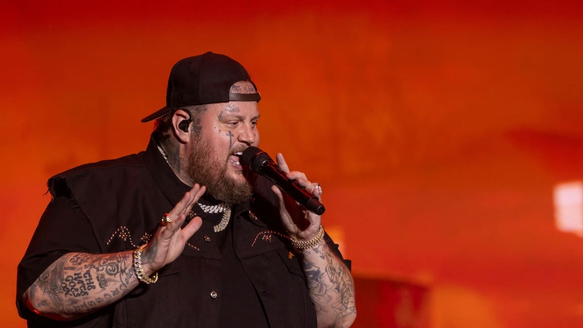 Jelly Roll (Jason Bradley DeFord) during the Harley-Davidson Homecoming at Veterans Park on July 26, 2024, in Milwaukee, Wisconsin.