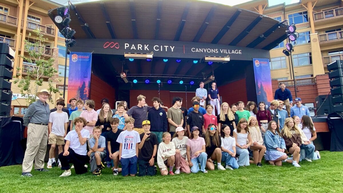 Youth Sports Alliance gave out awards to local elite athletes at their Circle of Excellence Ceremony with M.C.'s Ryan Walsh and Carl Roepke on stage.