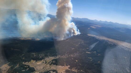 Th Elizbeth Ridge Fire is located north of the North Slope road, west of Lyman, Little Lyman and Fish Lake.