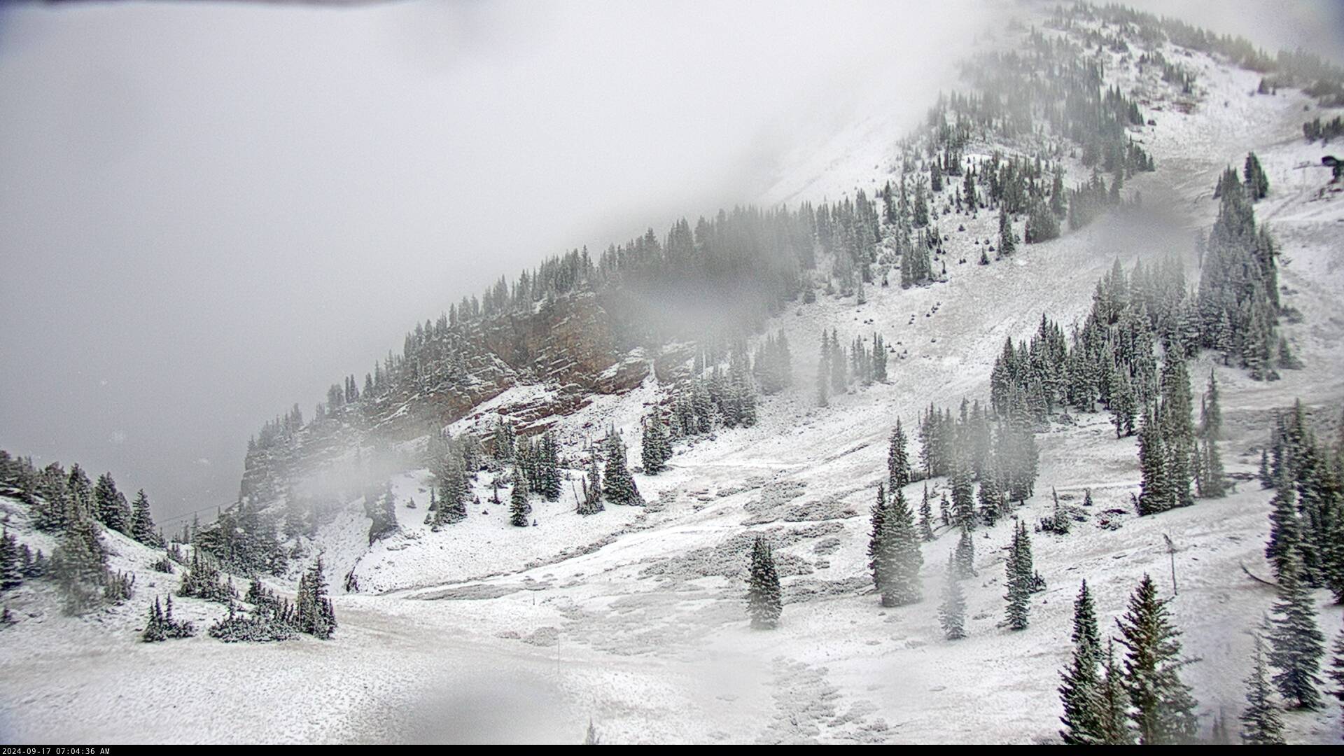 SNAPPED: First snowfall of winter season 24/25 in Alta