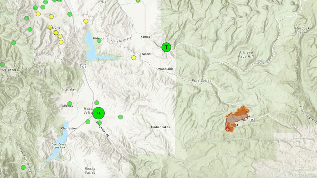 A screenshot of the air quality in the areas surrounding the Yellow Lake Fire (in red/orange).