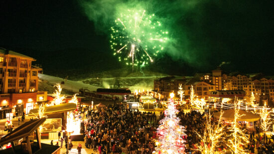 Canyon's Holiday Tree Lighting and Fireworks