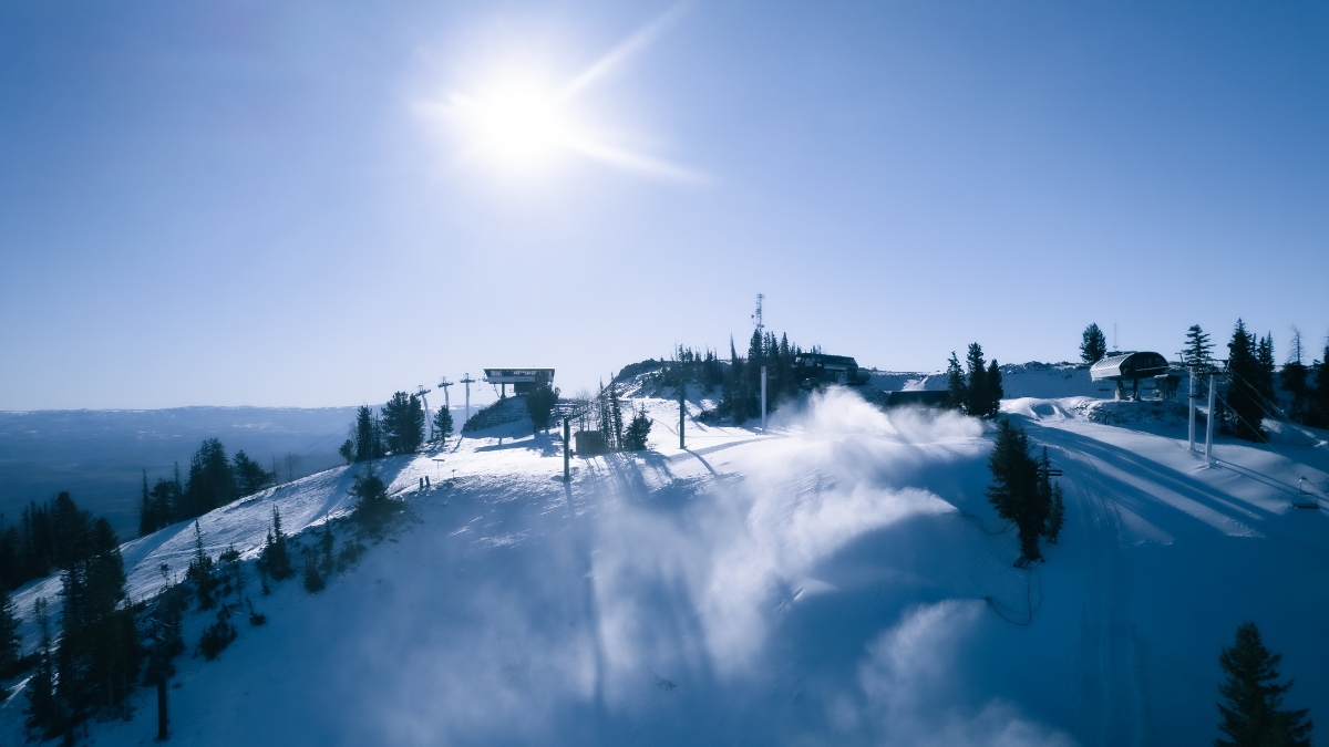 Deer Valley opens for the first time in the resort's history on Thanksgiving weekend.