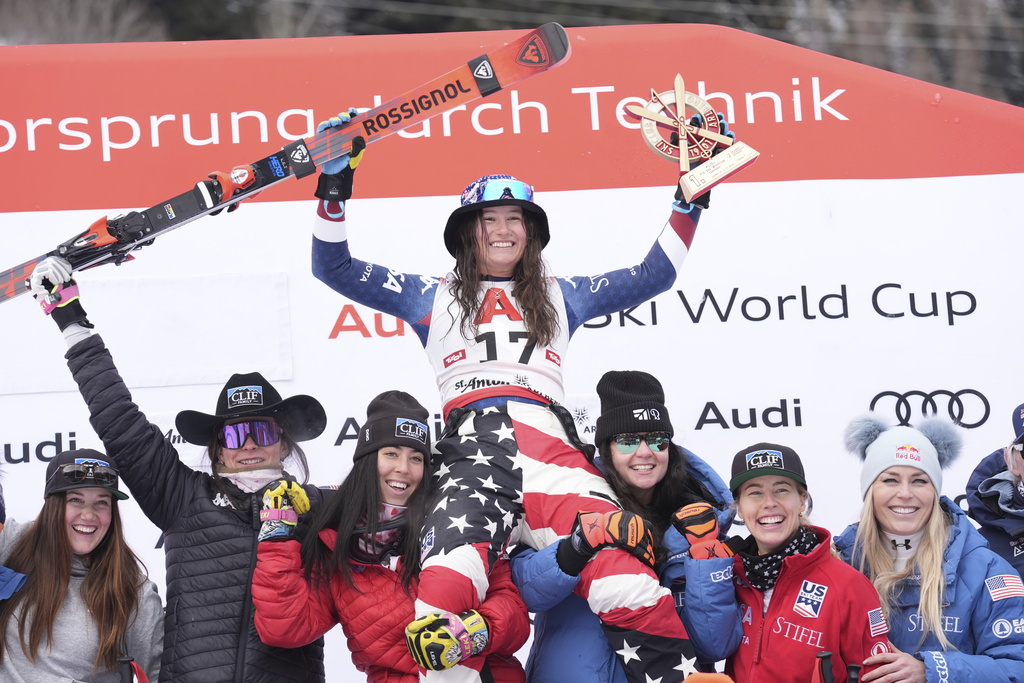 Park City’s Lauren Macuga wins St. Anton World Cup super-G; Lindsey