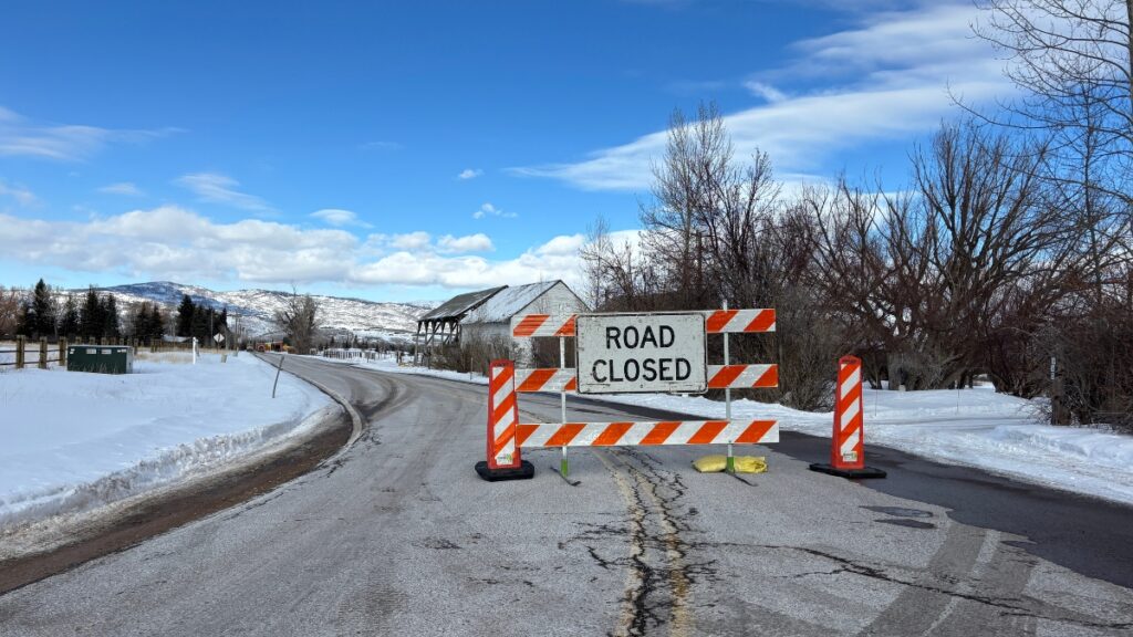 A vehicle crash caused power outages for thousands of residents late Saturday night.