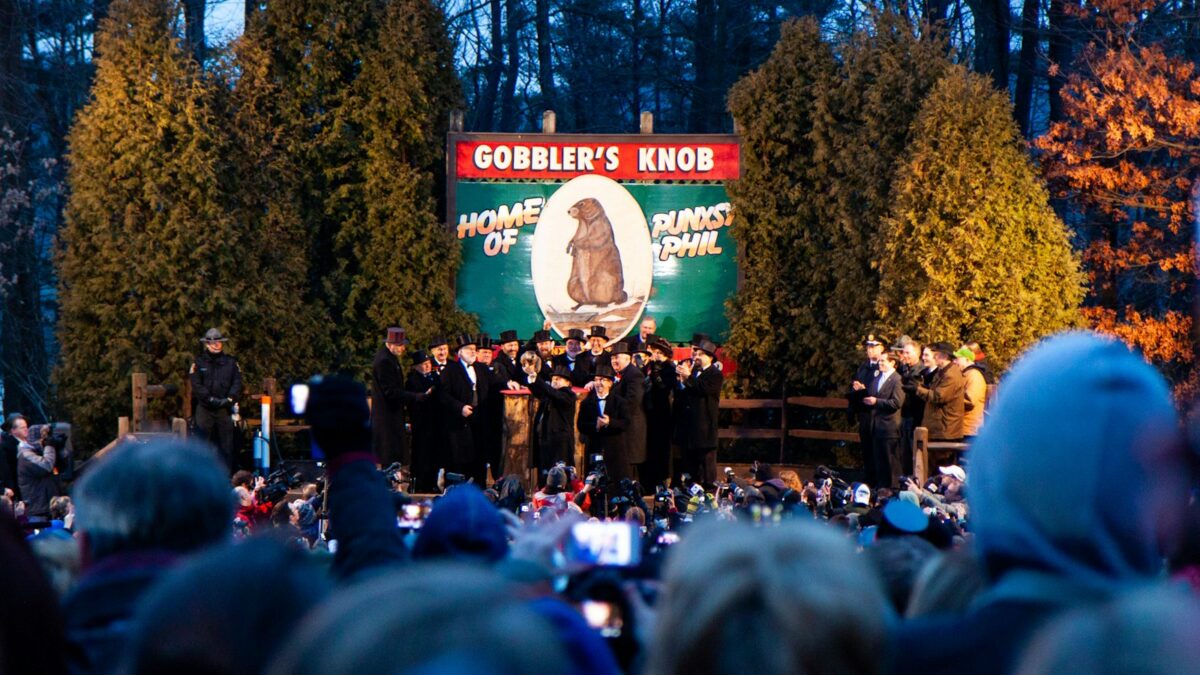 Punxsutawney Phil says 6 more weeks of winter.