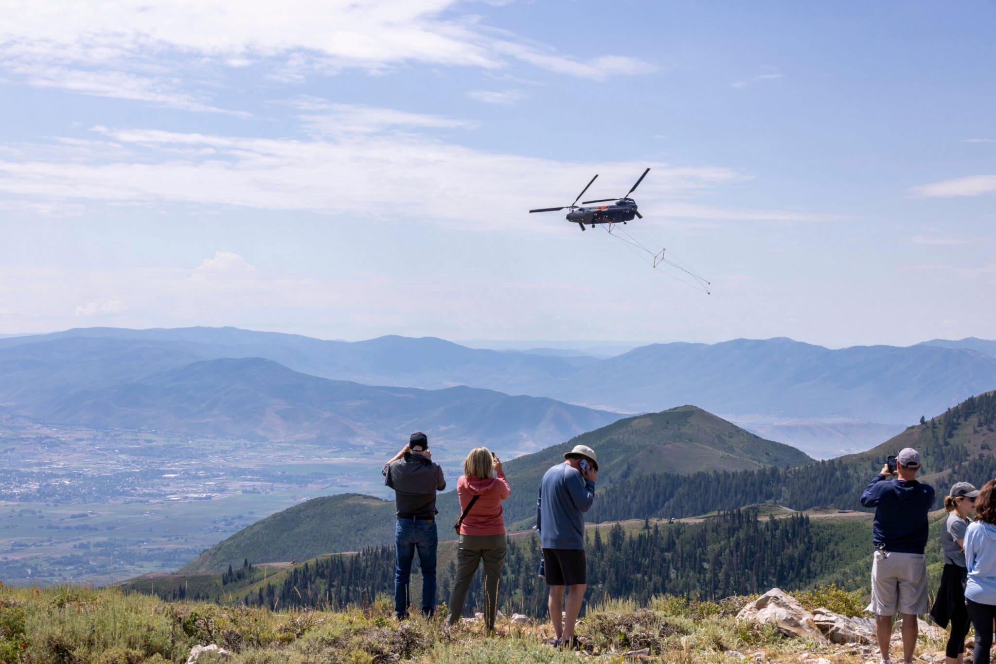 Deer Valley installs lift towers as historic expansion accelerates ...