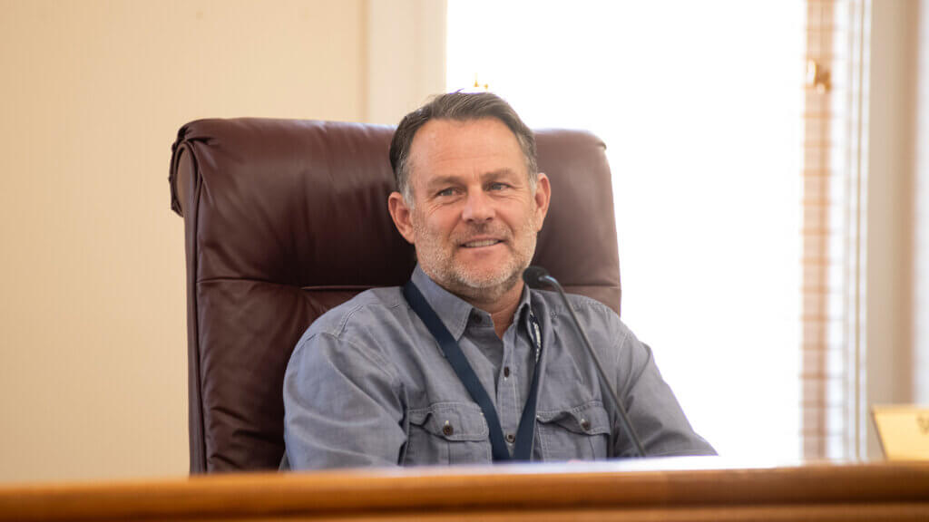 Dakota Pacific Public Hearing, Summit County Courthouse, Coalville. Shayne Scott.