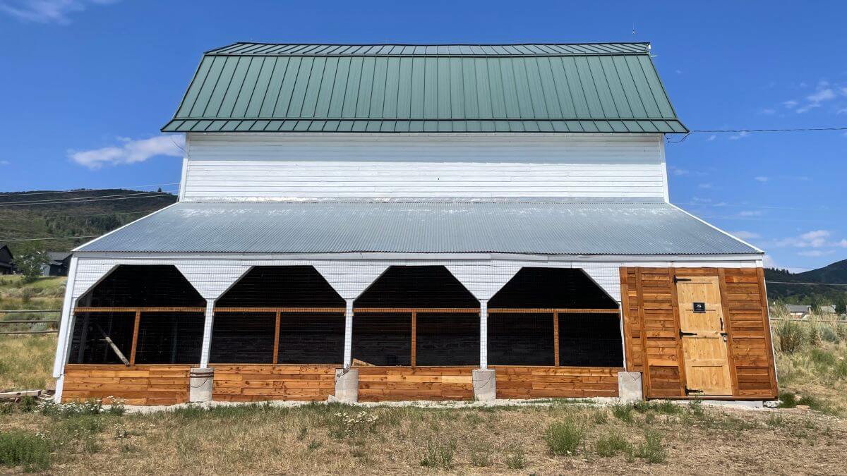 New falcon enclosure built behind Wallin Barn.